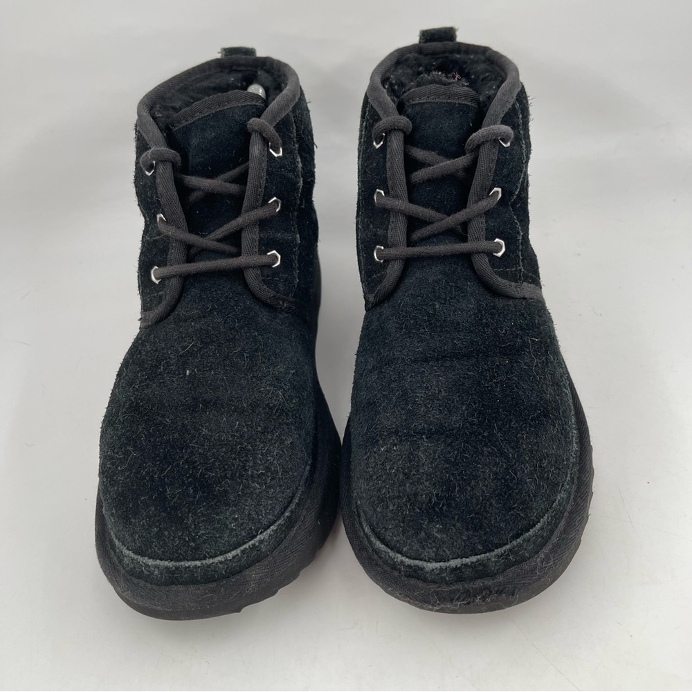 Ugg Unisex Kids Neumel II- SZ 6 -Black Suede‎ Lace-Up Sherpa Lined Chukka Boot - Picture 3 of 13